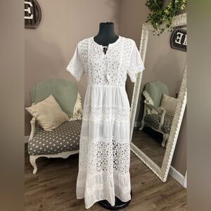 Me 2 Magic • Cotton Eyelet Lace Short Sleeve Maxi Dress